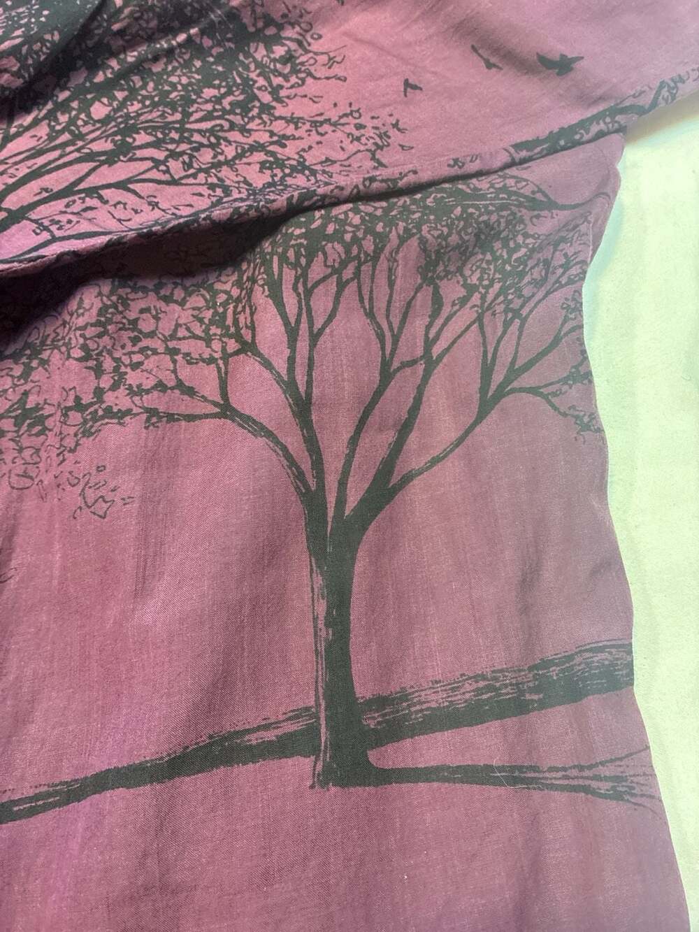A People United APU Tree and Bird Print Button Down Shirt Size S - Picture 8 of 13